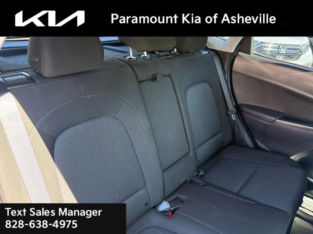Used 2022 Hyundai Kona SEL image 20