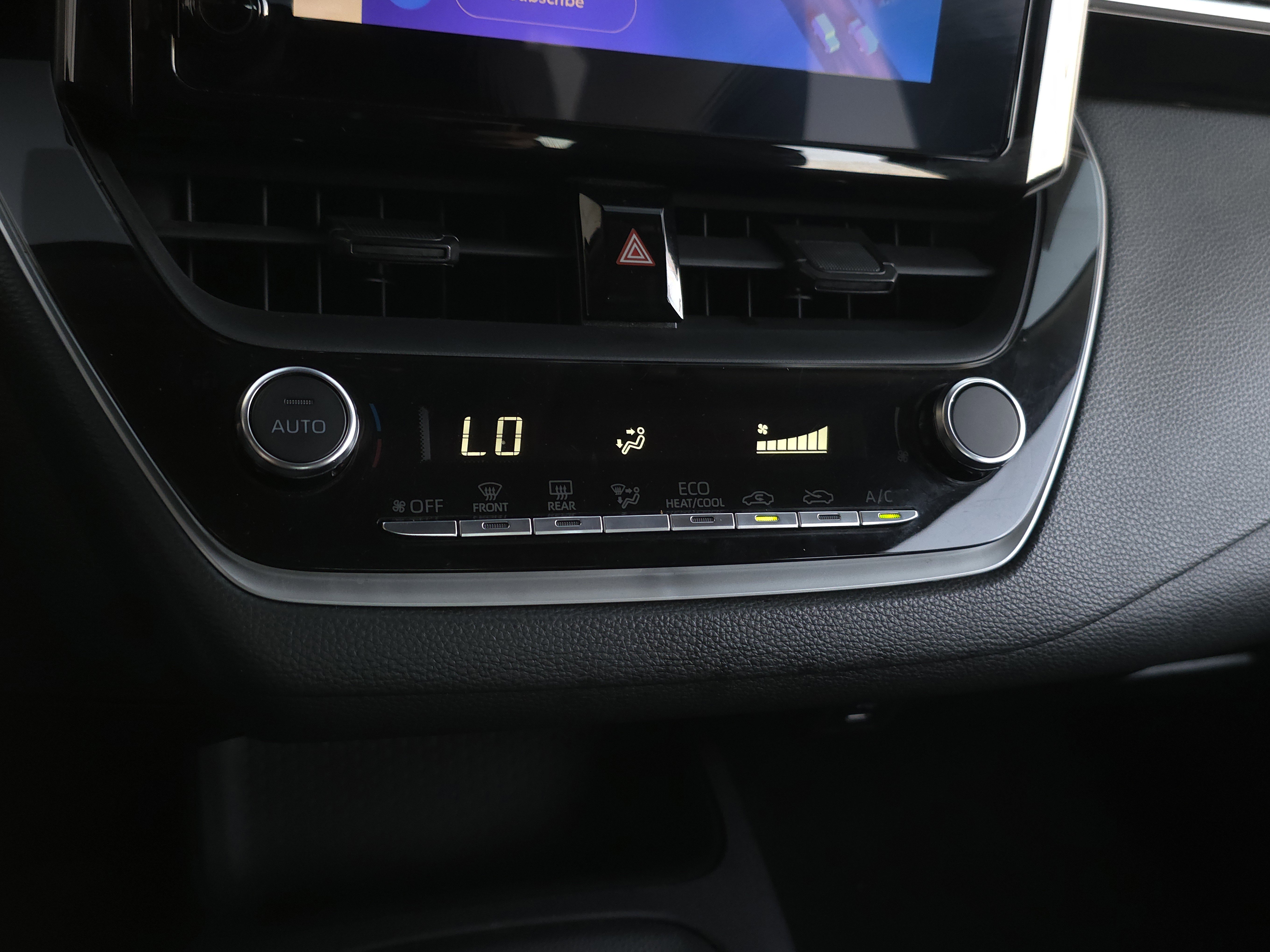 Used 2023 Toyota Corolla LE image 16