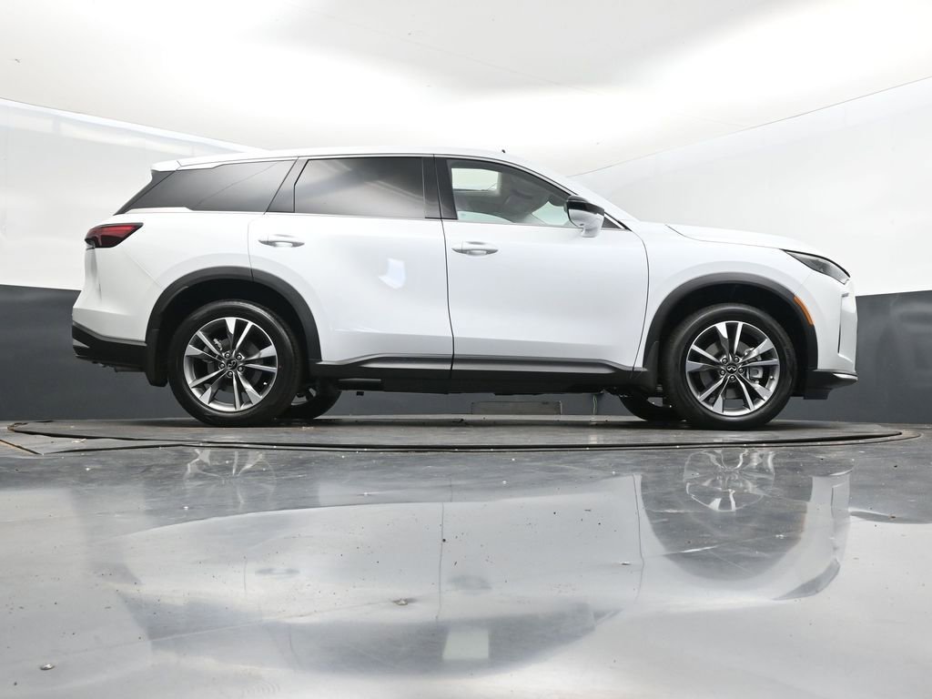 Certified 2026 INFINITI QX60 Pure w/ Cargo Package FWD image 44
