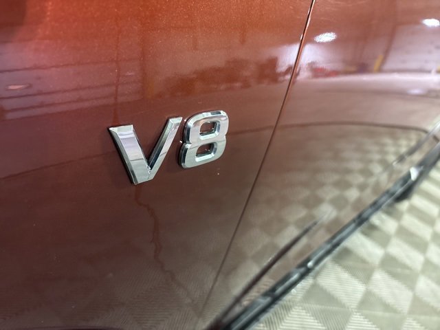 Used 2017 Nissan Armada Platinum w/ Interior Lighting Package image 12