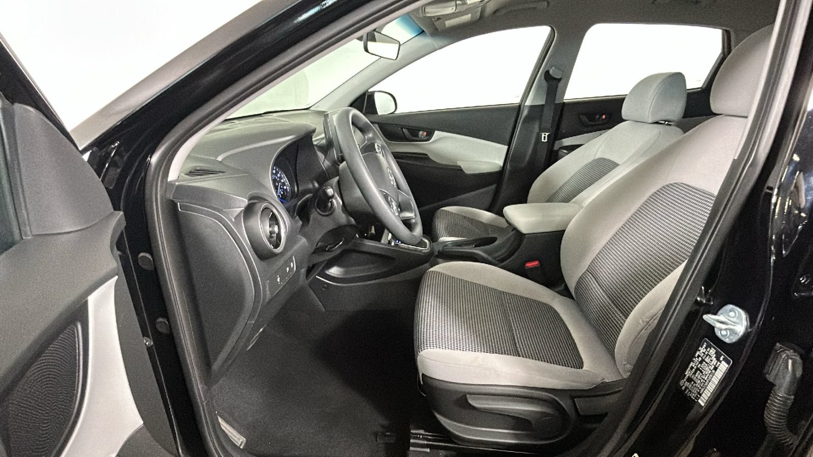 Certified 2023 Hyundai Kona SE AWD/4WD image 14