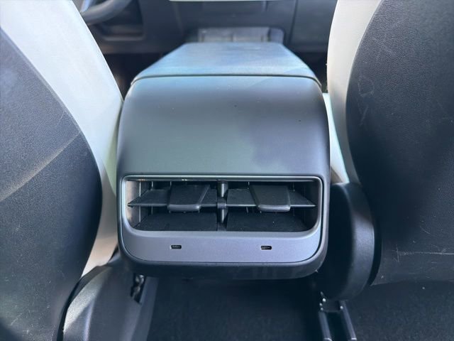 Used 2021 Tesla Model 3 Performance AWD/4WD image 16