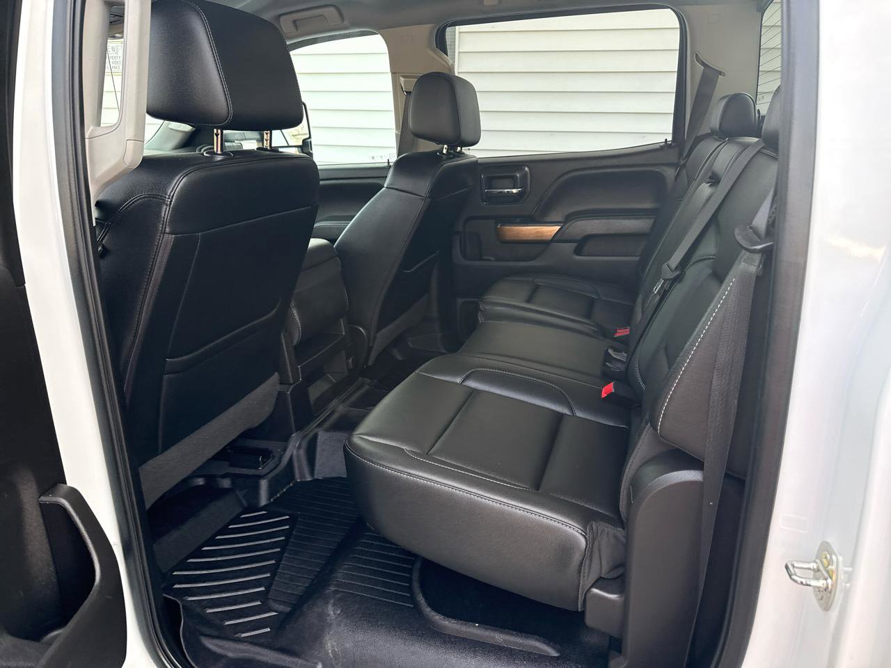 Used 2019 Chevrolet Silverado 2500 LTZ w/ Duramax Plus Package AWD/4WD image 15