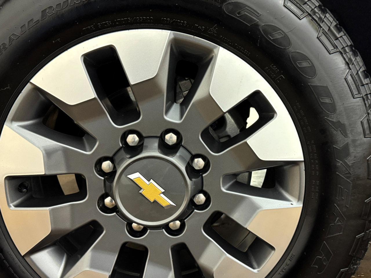 Used 2022 Chevrolet Silverado 2500 Custom w/ Custom Value Package image 53