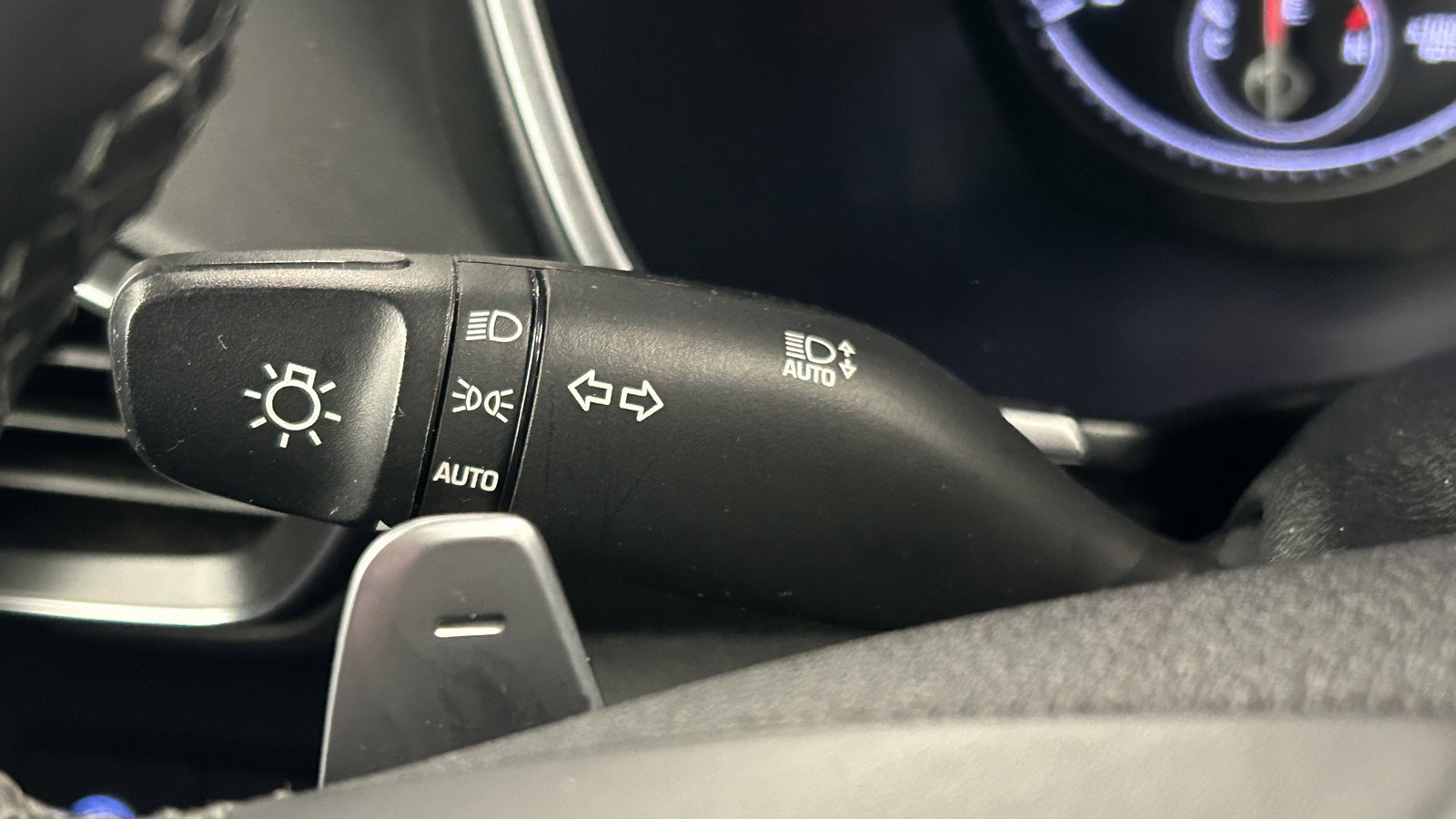 Used 2023 Hyundai Santa Fe SEL image 23