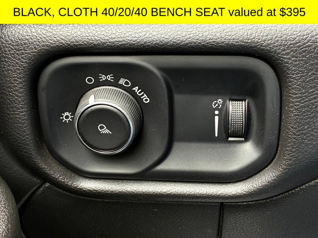 Used 2024 RAM 2500 Tradesman w/ Chrome Appearance Group AWD/4WD image 8
