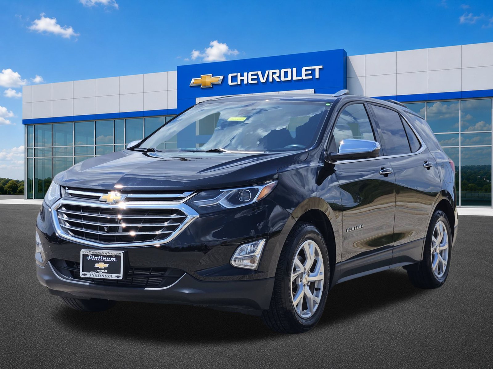 Used 2019 Chevrolet Equinox Premier FWD image 2