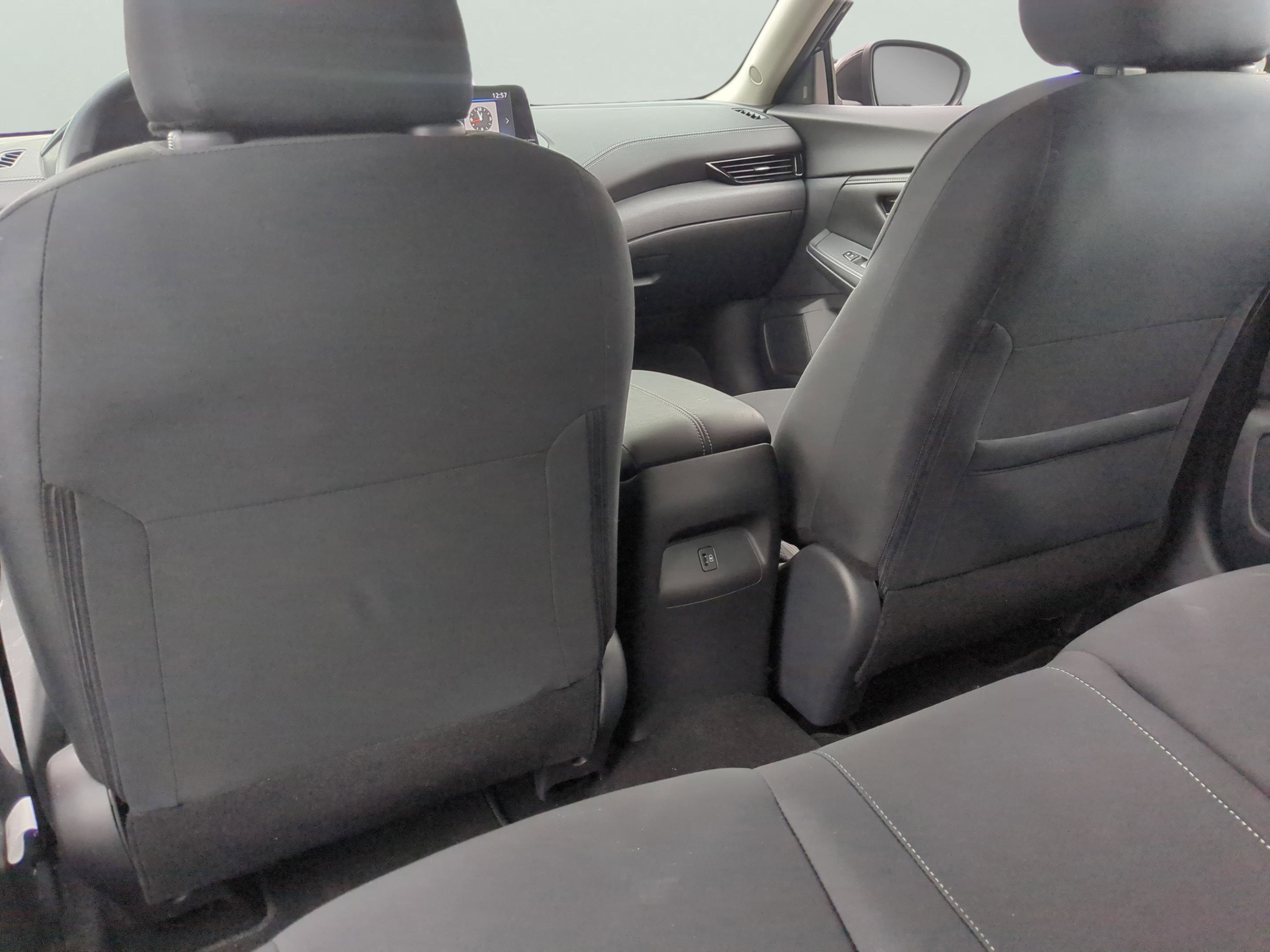 Used 2025 Nissan Sentra SV image 22