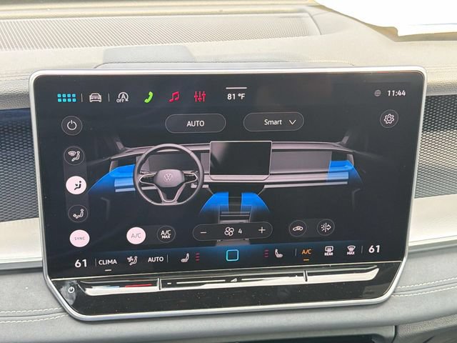New 2026 Volkswagen Tiguan SE R-Line FWD image 18