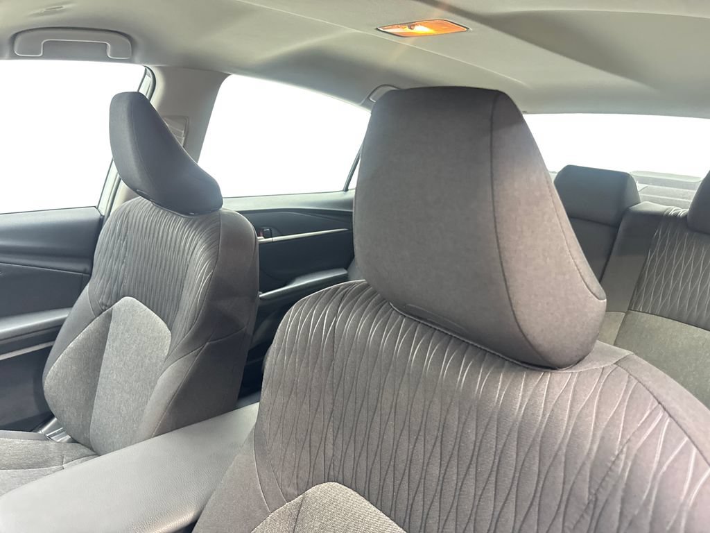 Used 2025 Toyota Camry LE FWD image 28