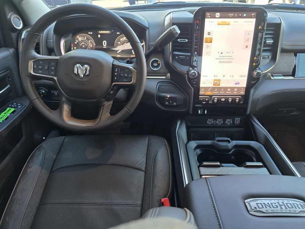 Used 2025 RAM 3500 Longhorn image 27