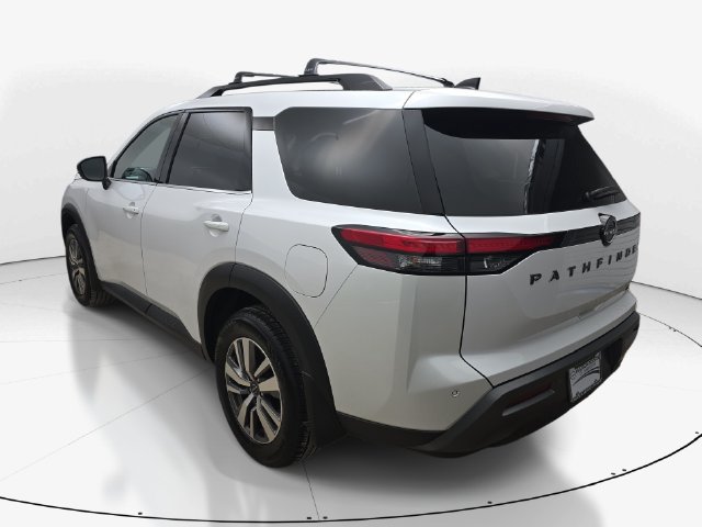 New 2026 Nissan Pathfinder SL w/ SL Premium Package FWD image 8