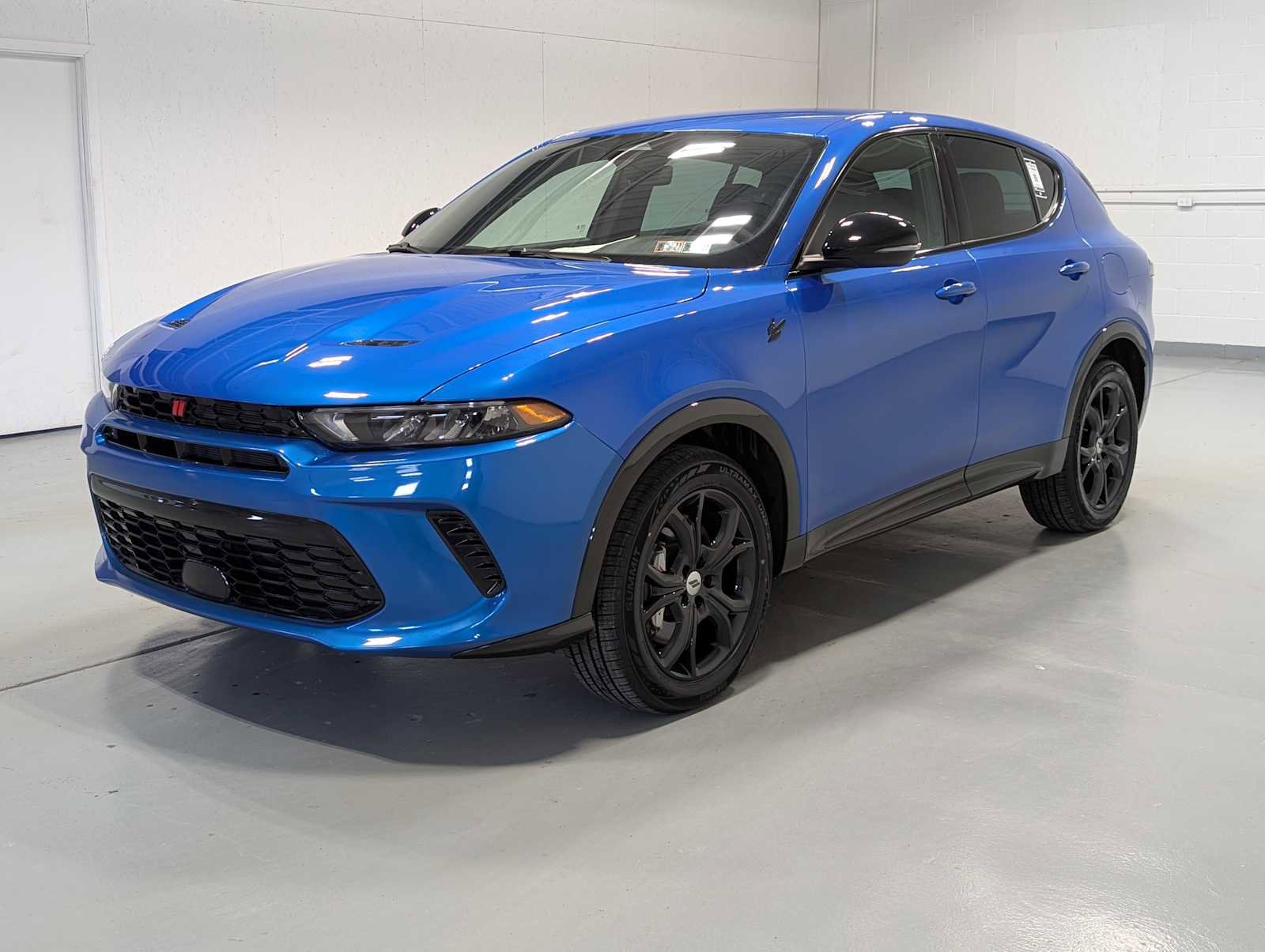 Used 2024 Dodge Hornet R/T w/ R/T Blacktop Package image 1