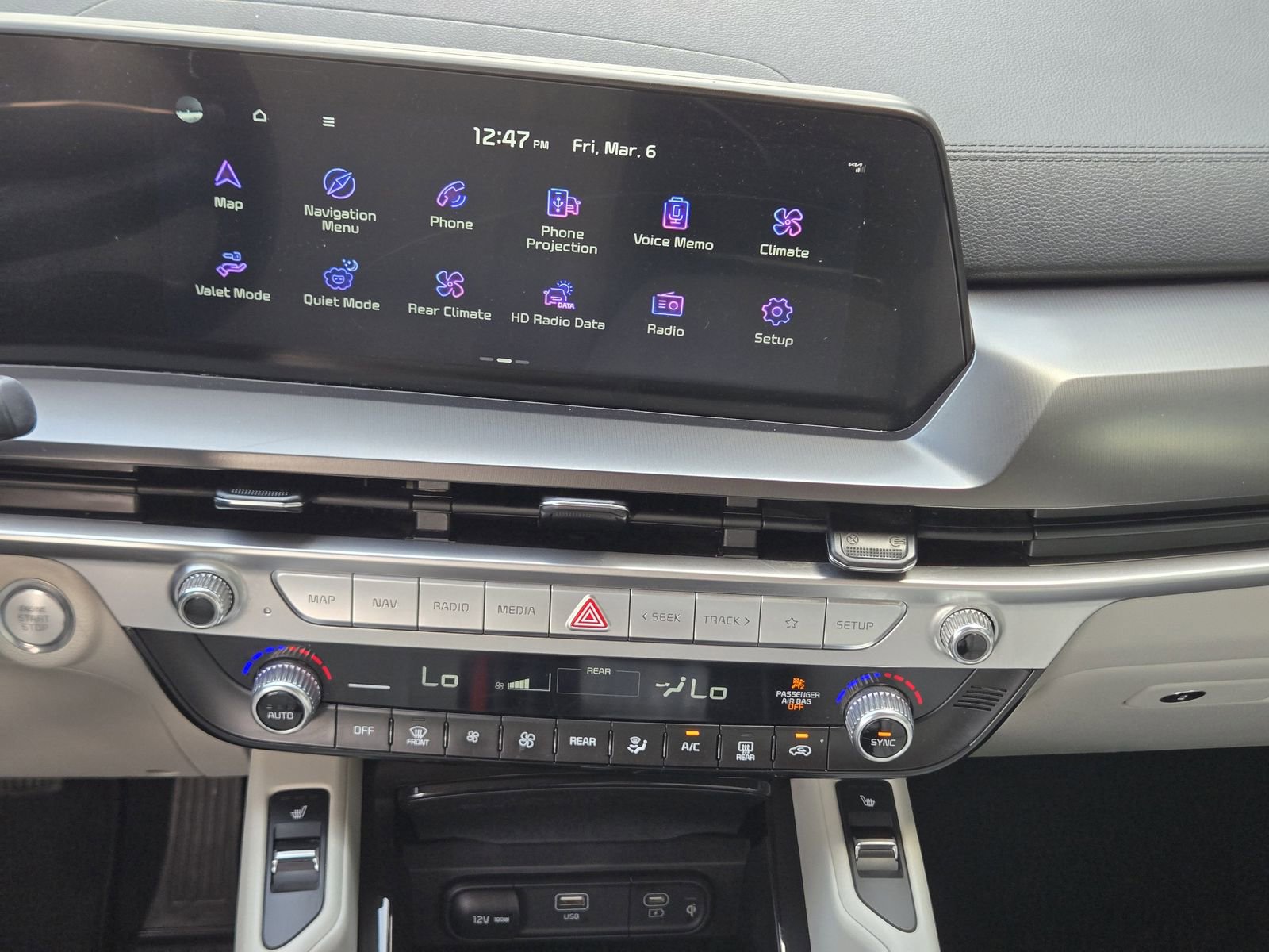 Used 2024 Kia Telluride S image 15