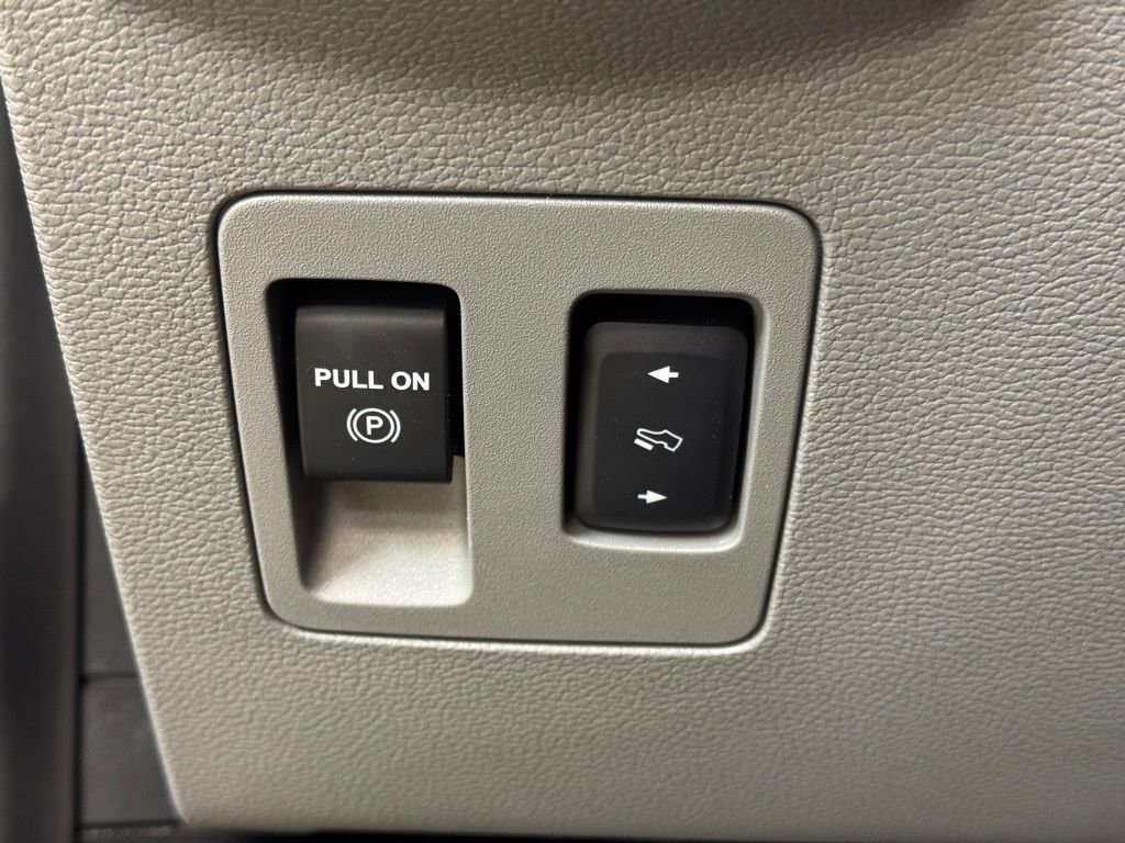 Used 2019 Ford F150 XLT w/ Equipment Group 302A Luxury image 29