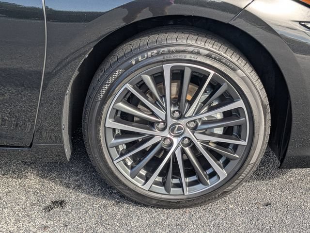 Certified 2025 Lexus ES 300h w/ Premium Package FWD image 13