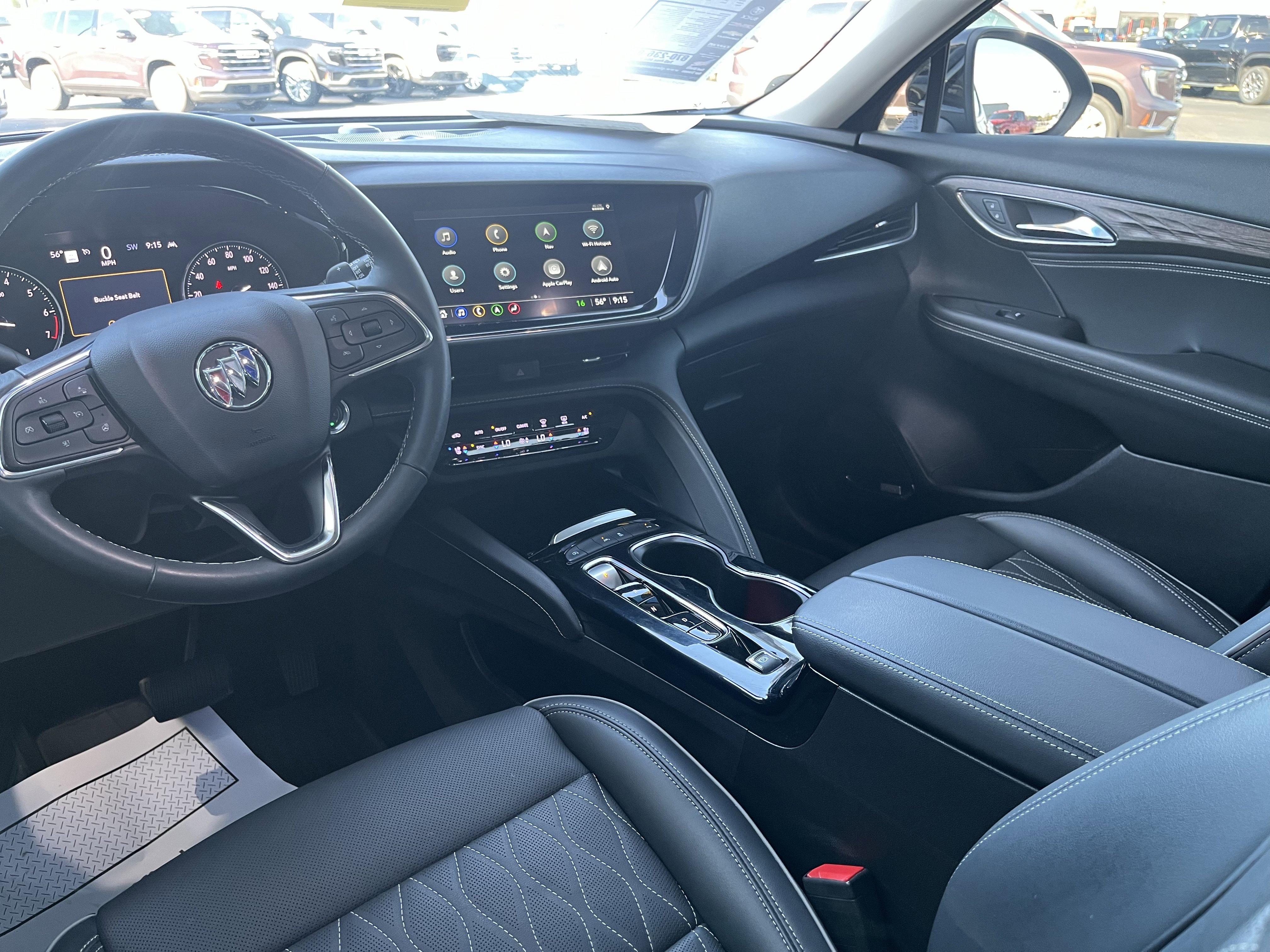 Used 2022 Buick Envision Avenir w/ Safety Package FWD image 2