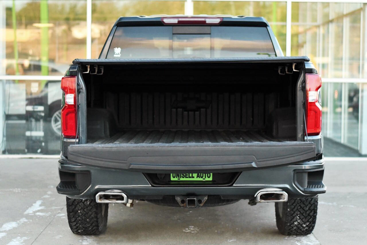 Used 2021 Chevrolet Silverado 1500 RST w/ Convenience Package II AWD/4WD image 7