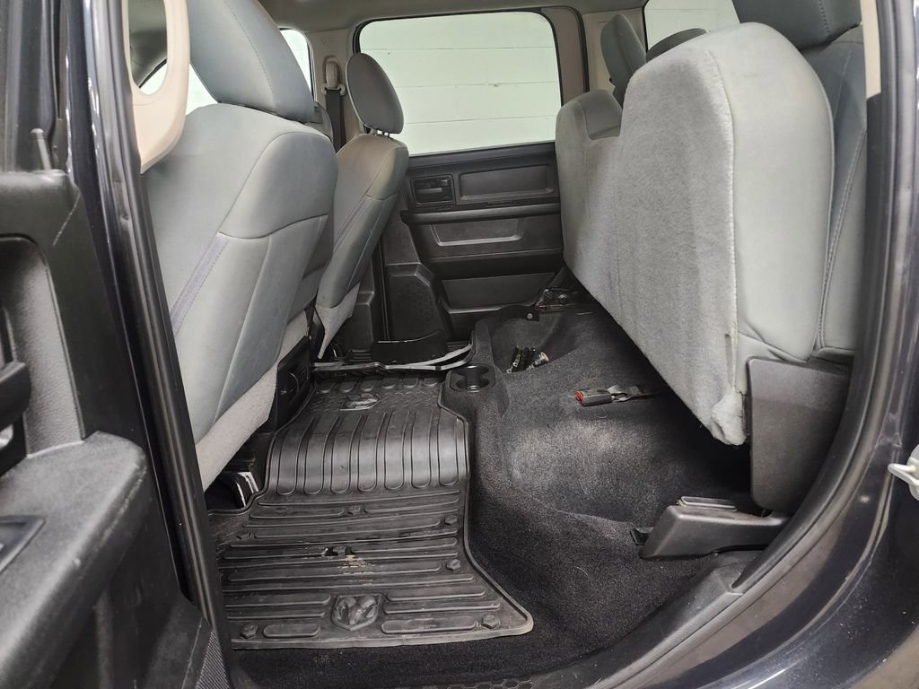 Used 2018 RAM 2500 Tradesman w/ Chrome Appearance Group image 23