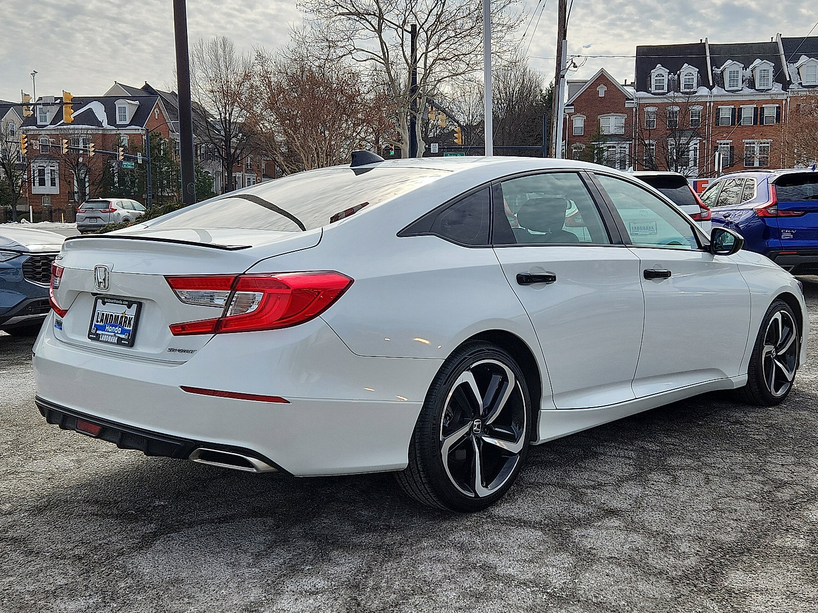 Used 2022 Honda Accord Sport image 4