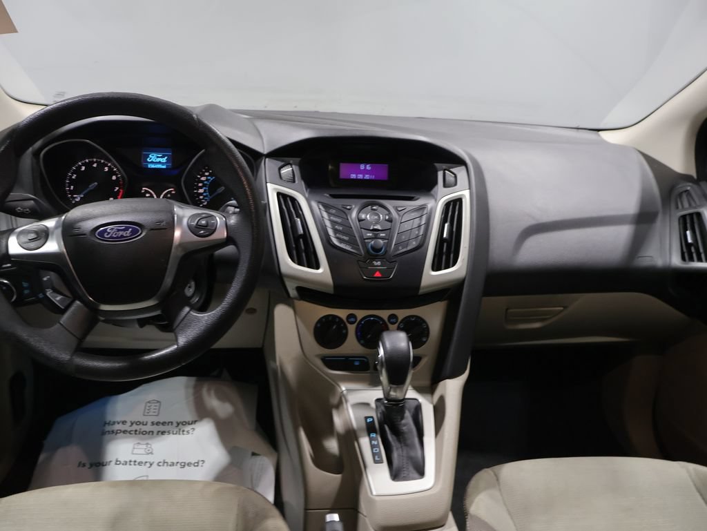 Used 2012 Ford Focus SE FWD image 21