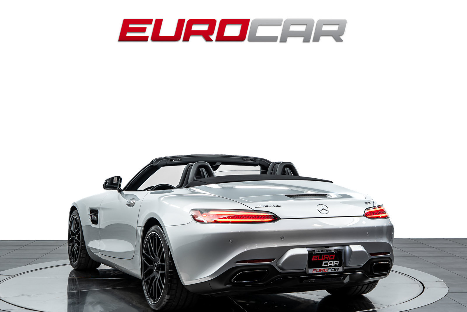 Used 2019 Mercedes-Benz AMG GT Roadster image 4