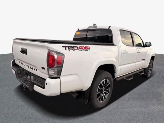 Used 2023 Toyota Tacoma TRD Sport w/ Technology Package image 3