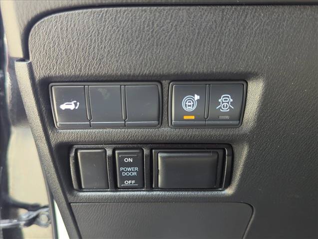 Used 2020 Nissan Armada SL w/ Premium Package RWD image 13