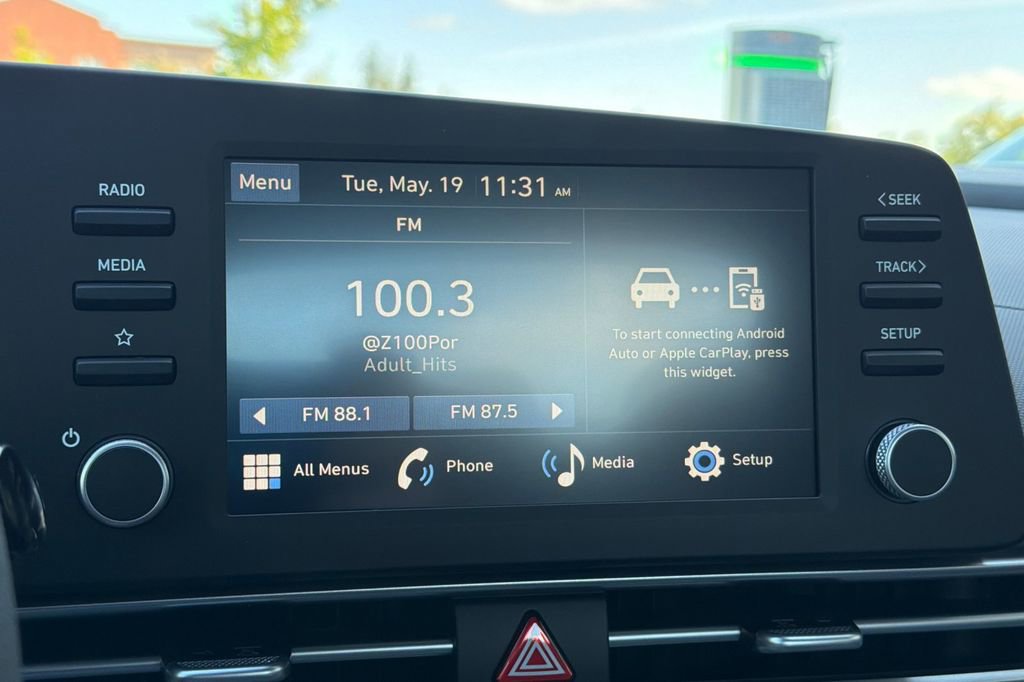 New 2026 Hyundai Elantra SE FWD image 15
