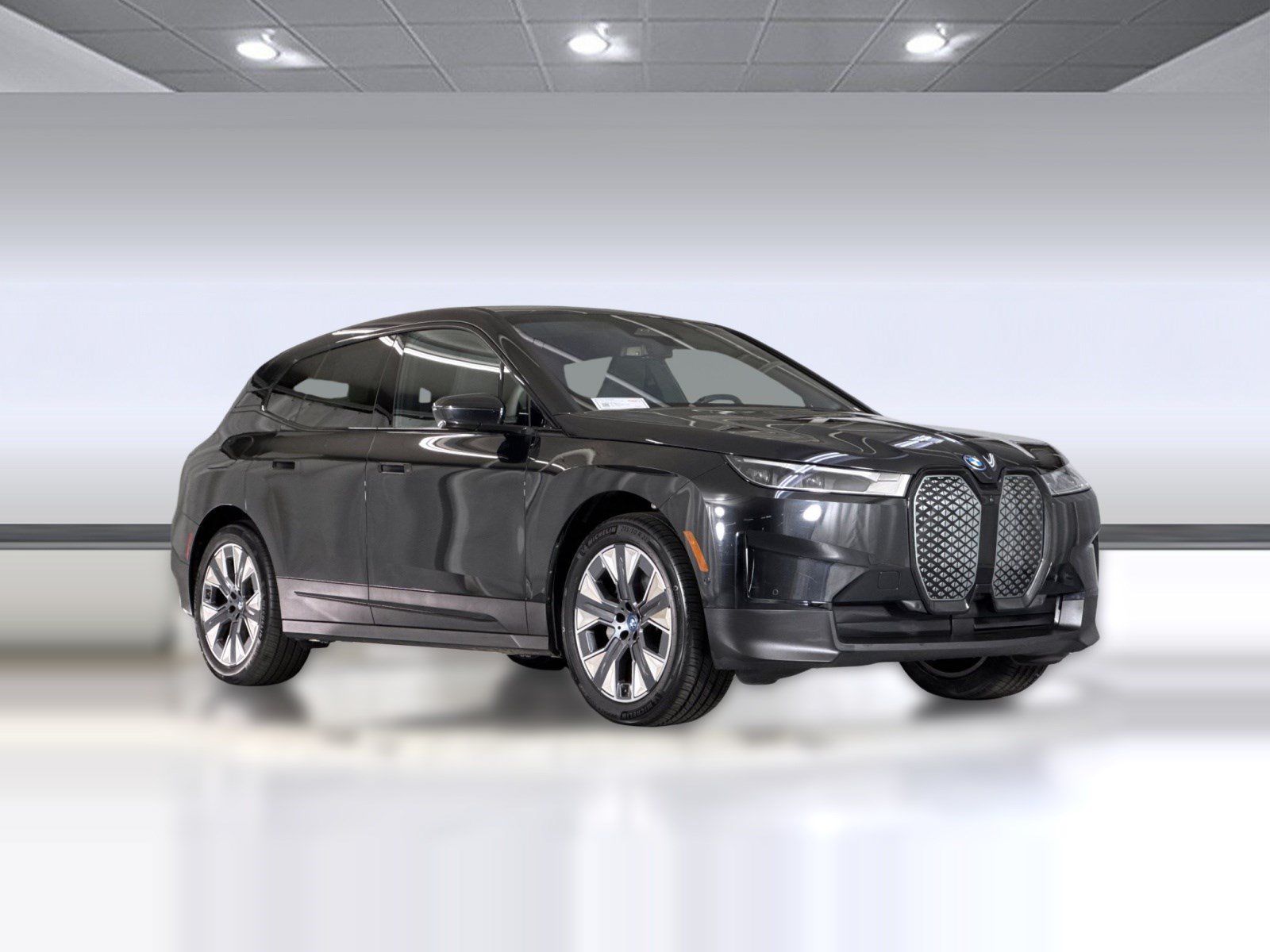 Certified 2024 BMW iX xDrive50 w/ Convenience Package AWD/4WD image 7