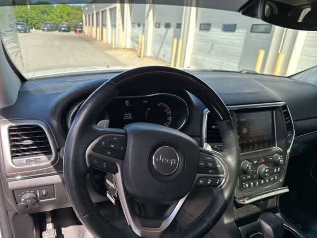 Used 2017 Jeep Grand Cherokee Summit AWD/4WD image 8