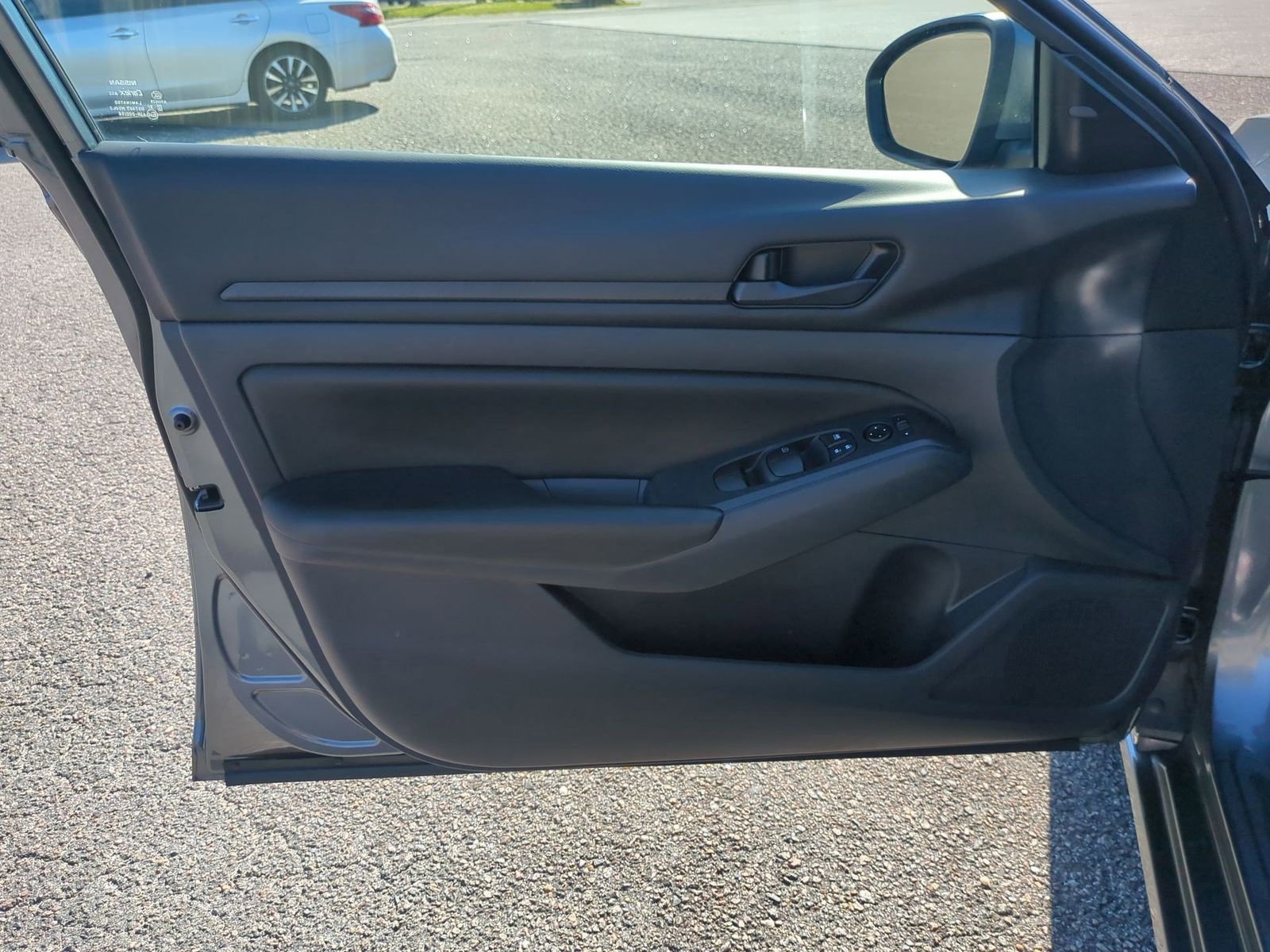 Used 2023 Nissan Altima 2.5 S image 21