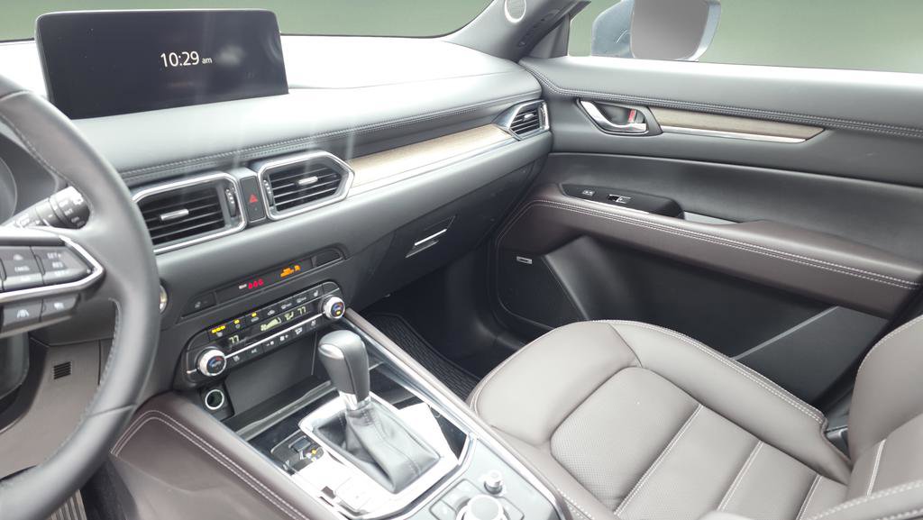 Certified 2025 MAZDA CX-5 Signature image 24