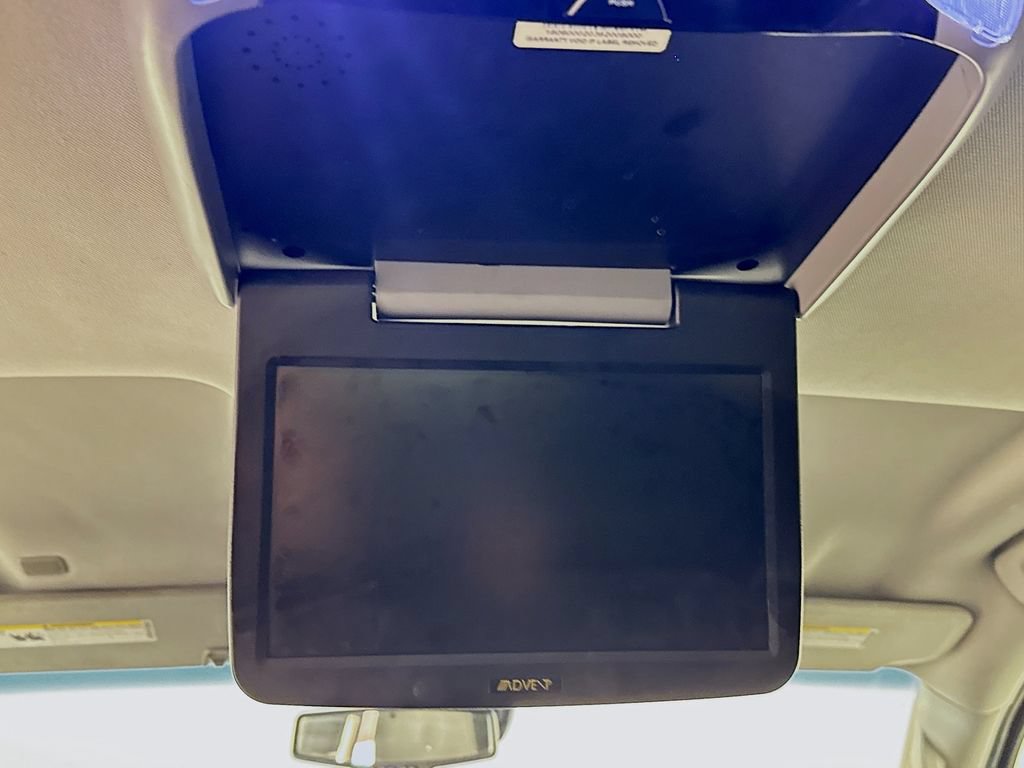 Used 2019 Chevrolet Suburban LT w/ Max Trailering Package AWD/4WD image 26