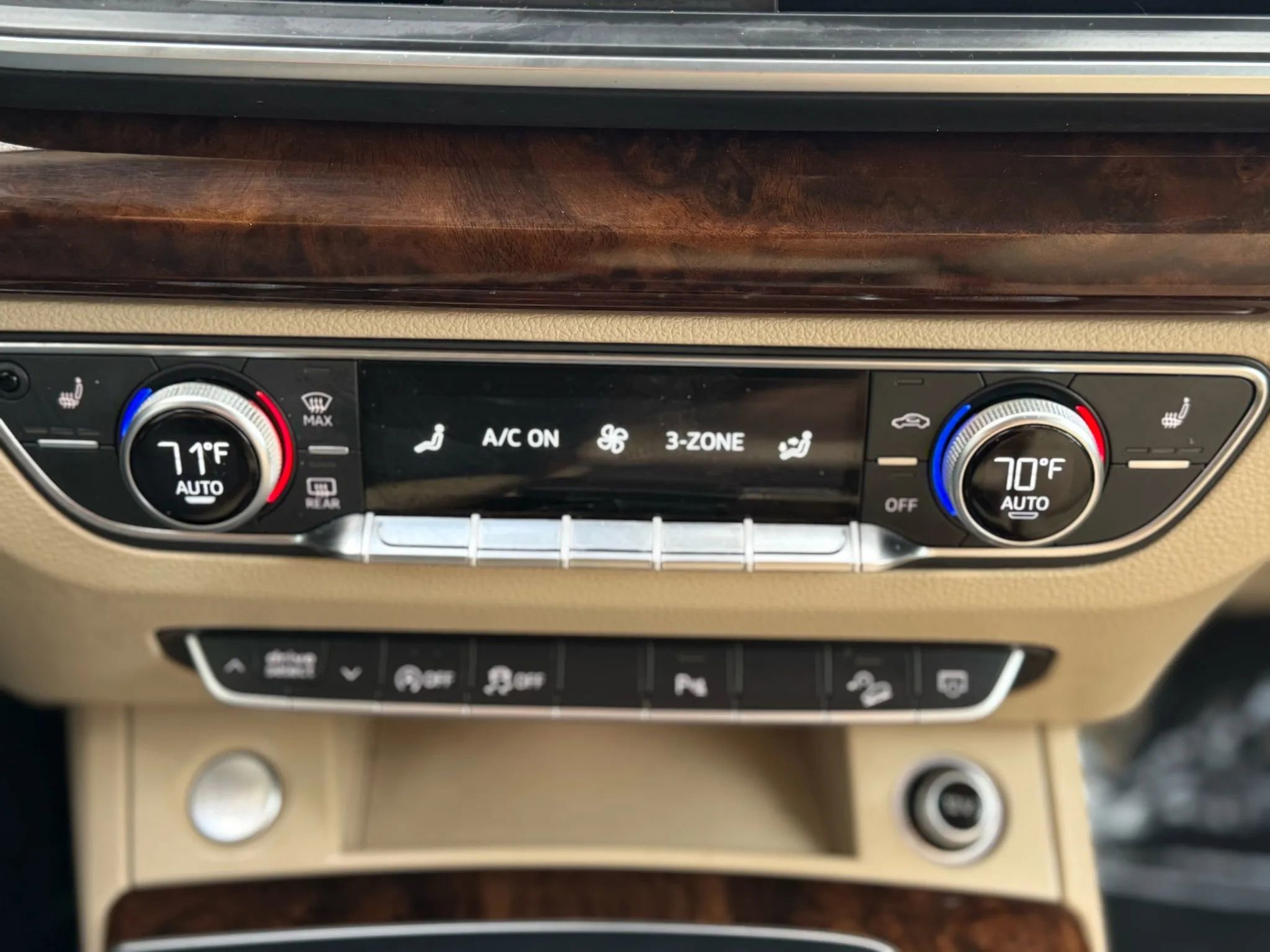 Used 2018 Audi Q5 2.0T Premium Plus w/ Premium Plus Package image 18