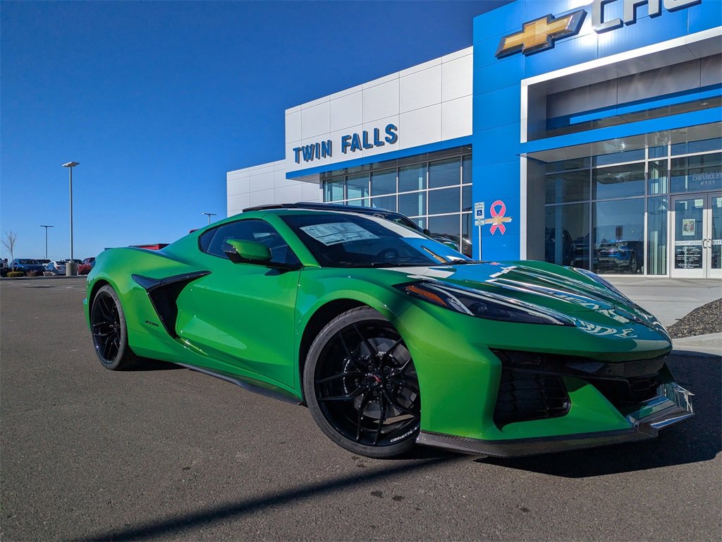 New 2026 Chevrolet Corvette Z06 w/ Battery Protection Package