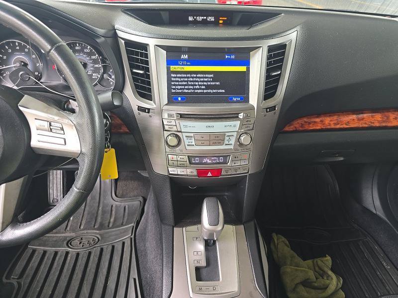 Used 2010 Subaru Legacy 3.6R Limited AWD/4WD image 11