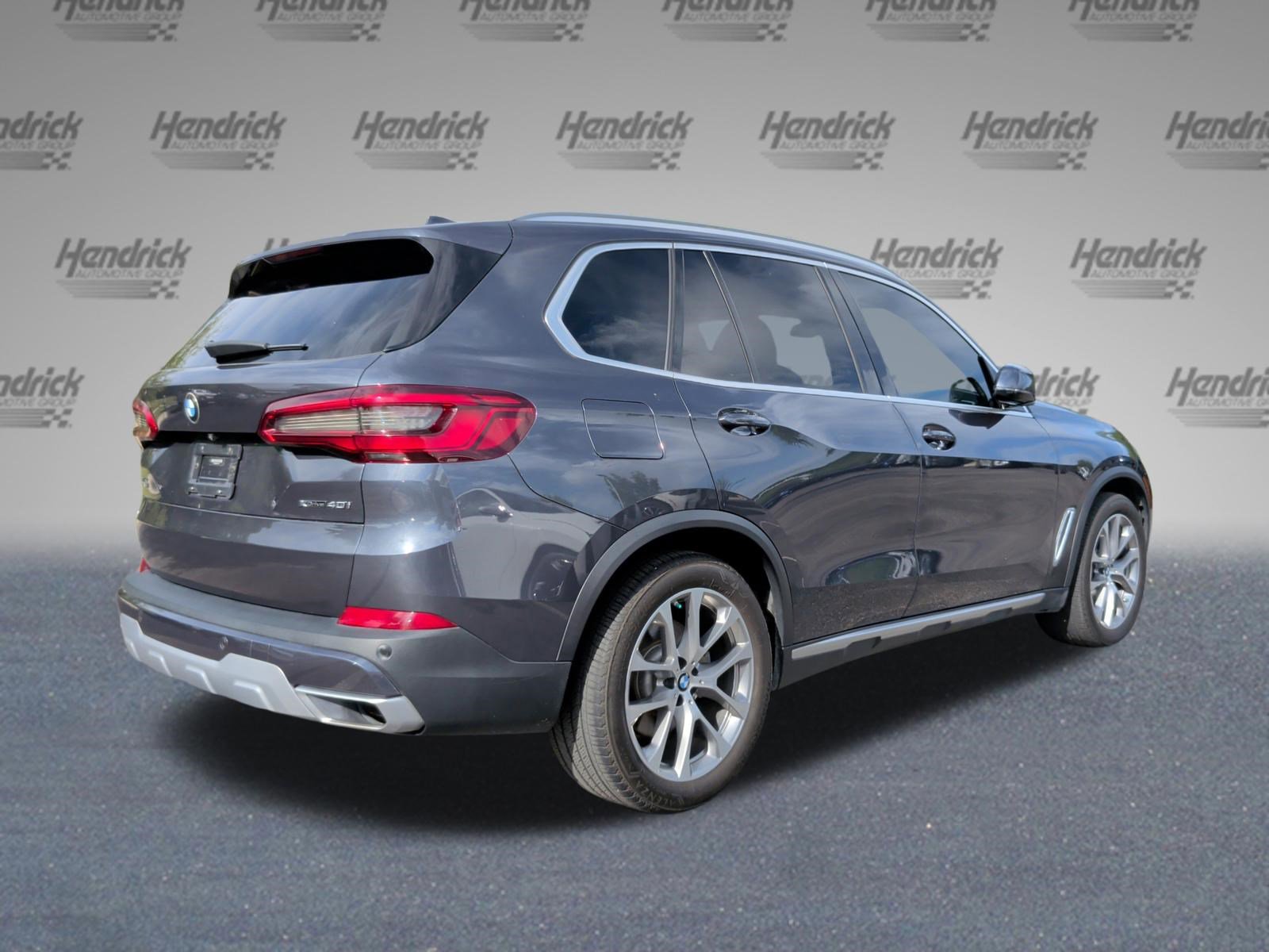Used 2019 BMW X5 xDrive40i w/ Convenience Package AWD/4WD image 7