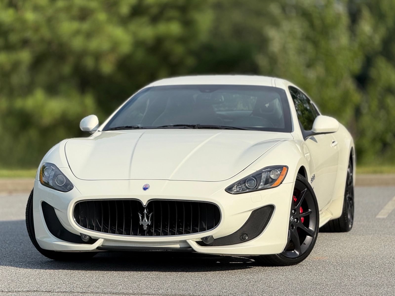 Used 2013 Maserati GranTurismo Sport RWD image 2