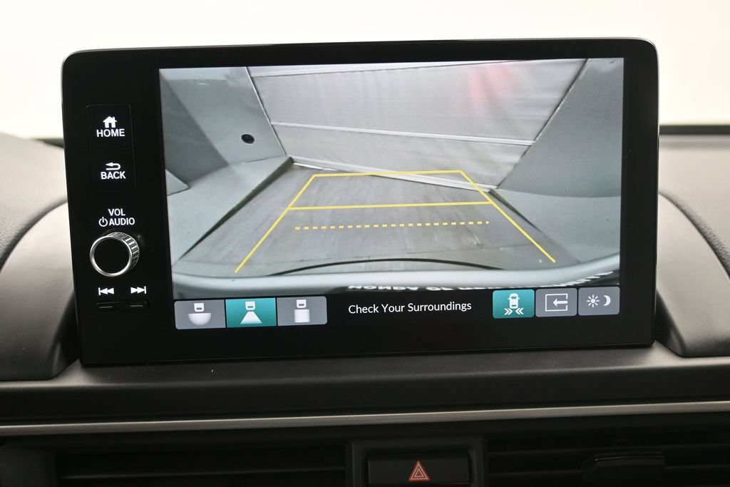 Certified 2025 Honda Pilot Touring image 13