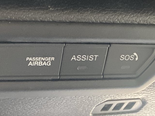 Used 2019 Jeep Wrangler Unlimited Rubicon AWD/4WD image 33