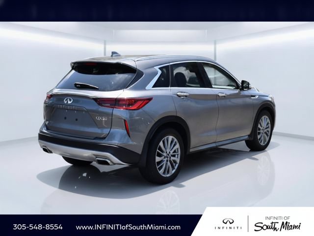 Certified 2025 INFINITI QX50 Luxe AWD/4WD image 4
