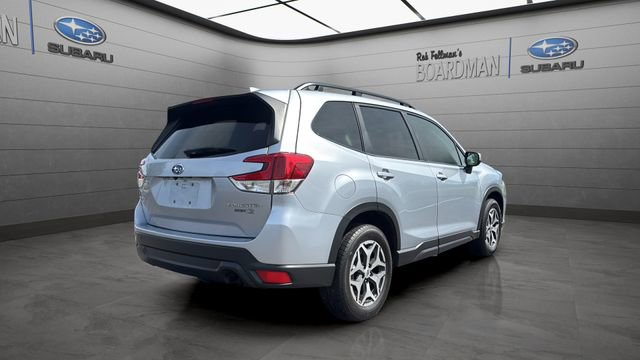 Used 2023 Subaru Forester Premium AWD/4WD image 5