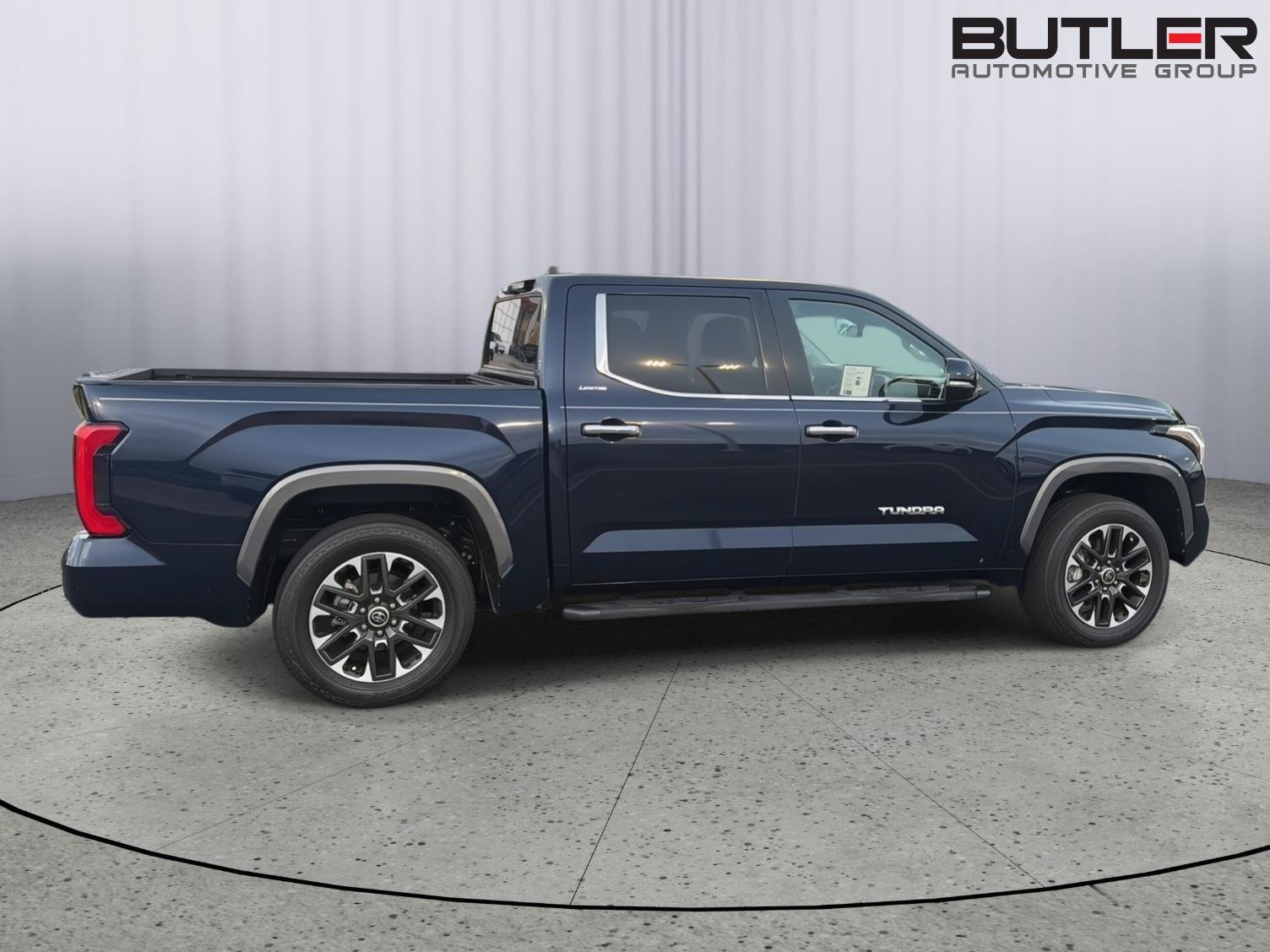 Used 2023 Toyota Tundra Limited AWD/4WD image 8