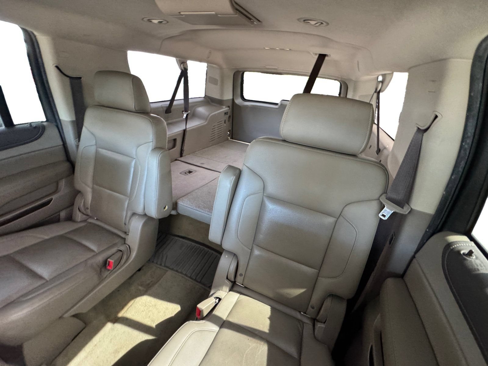 Used 2018 GMC Yukon XL SLT w/ Open Road Package RWD image 15