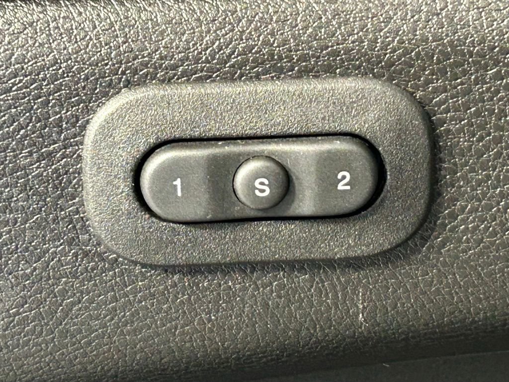 Used 2018 Jeep Grand Cherokee Trackhawk AWD/4WD image 41