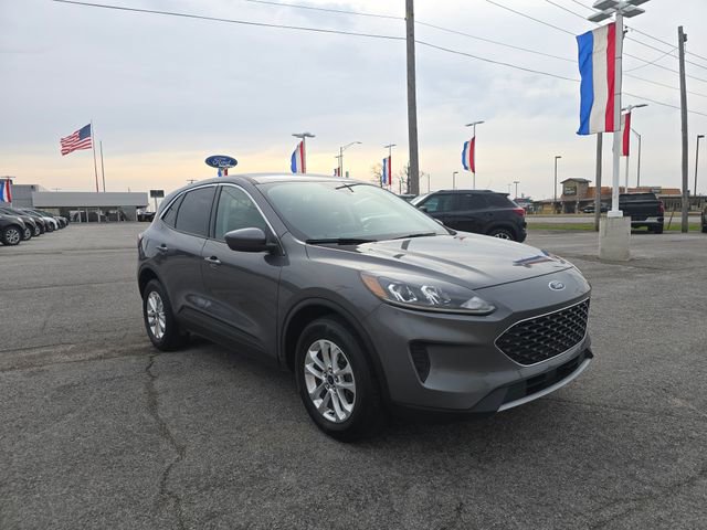 Used 2021 Ford Escape SE w/ Cold Weather Package image 3