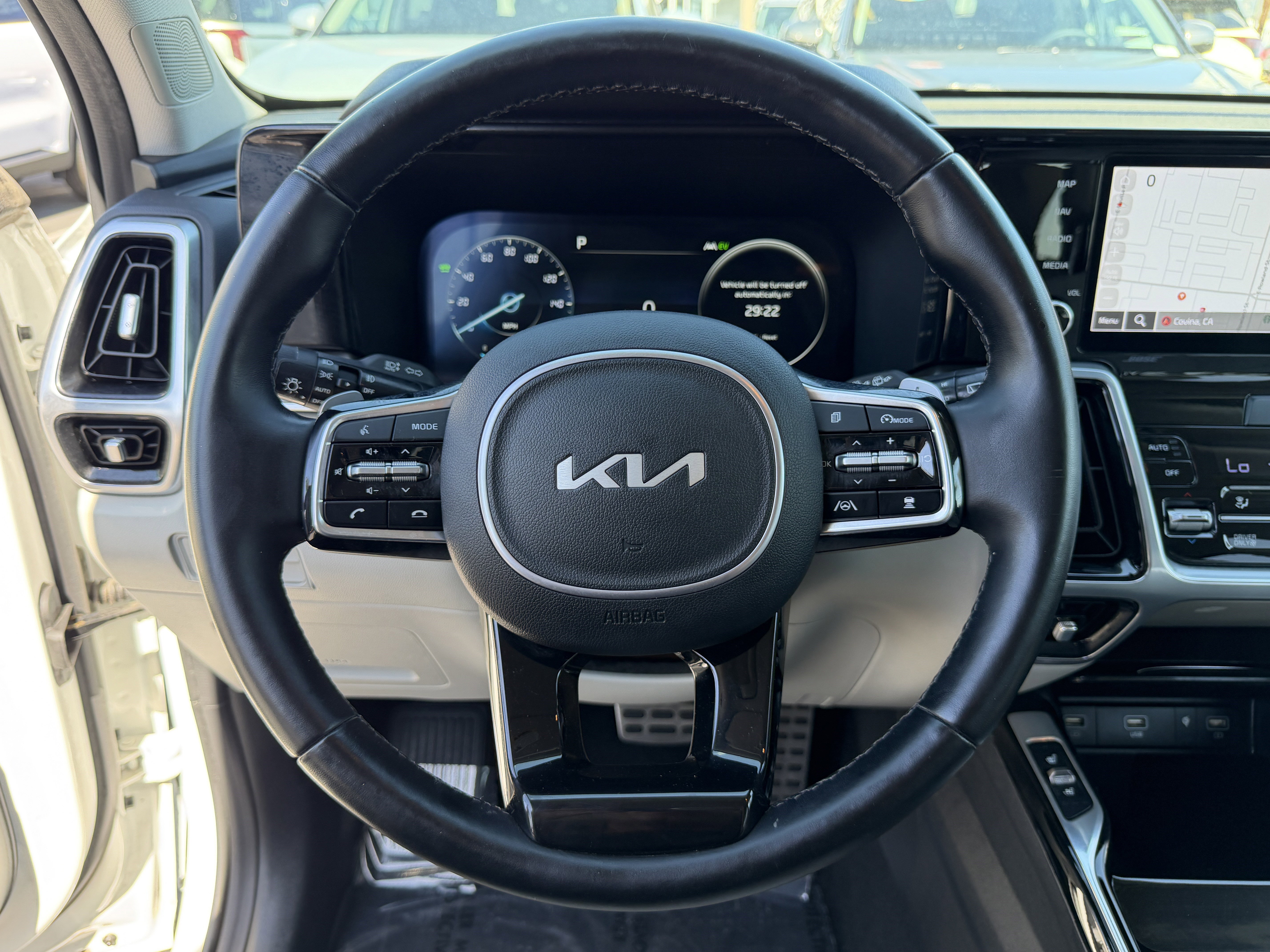 Certified 2024 Kia Sorento SX Prestige AWD/4WD image 18