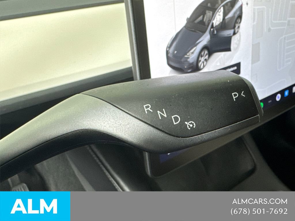 Used 2024 Tesla Model Y Long Range image 35
