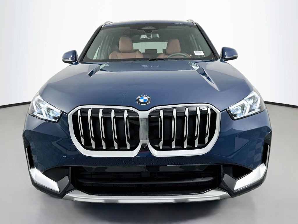 New 2027 BMW X1 xDrive28i w/ Technology Package AWD/4WD image 2